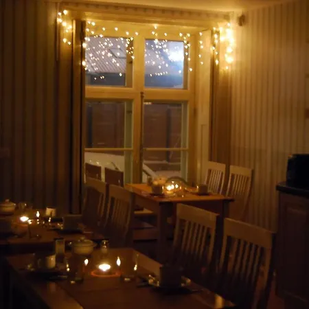 بيت ضيافة Tampere Maja 3*